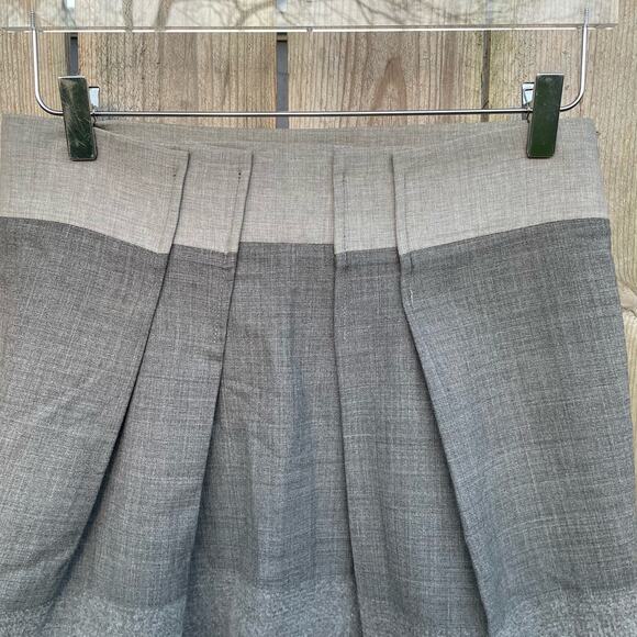 Gunex Women's Straight Pencil Skirt Pull on Pleated Back Gray Size 6 - Picture 3 of 9
